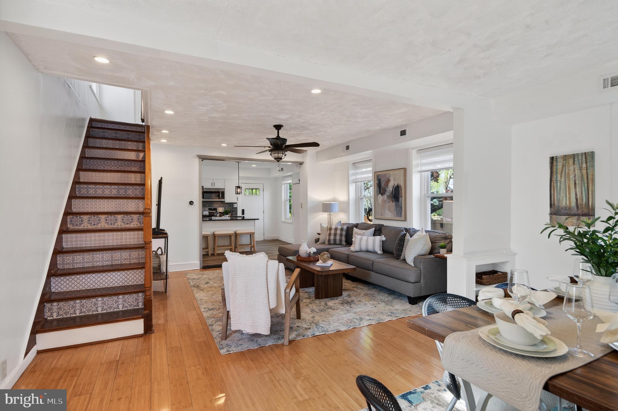 400 E JEFFERSON STREET