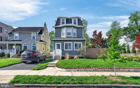 Photo of 400 E Jefferson Street, MEDIA, PA 19063 (MLS # PADE2111766)