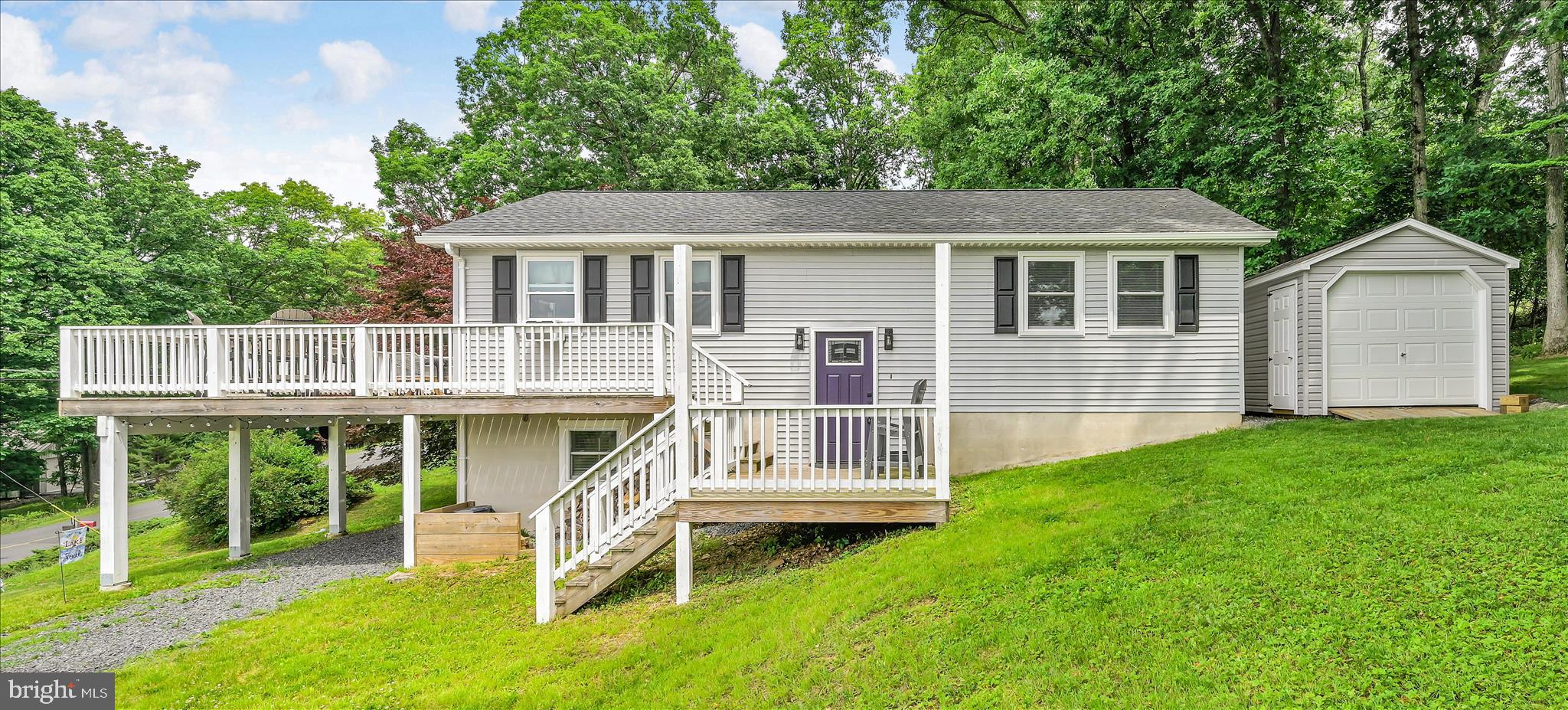 2254 WYNONAH DRIVE