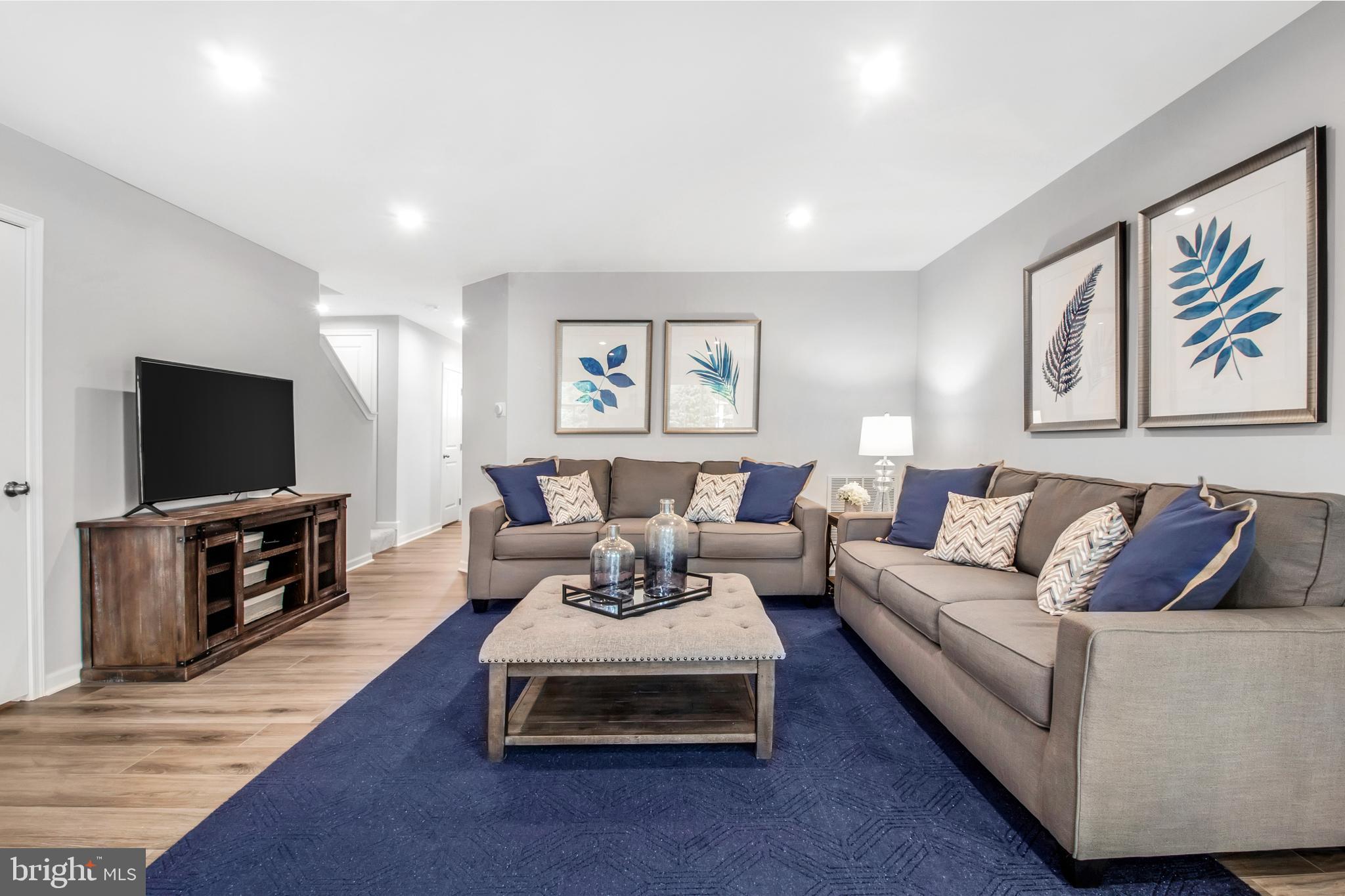 1212 BRECKENRIDGE DRIVE