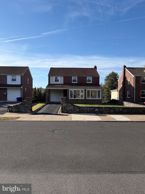 Homes For Rent - 1711 Robinson Avenue<br/> HAVERTOWN, PA 19083