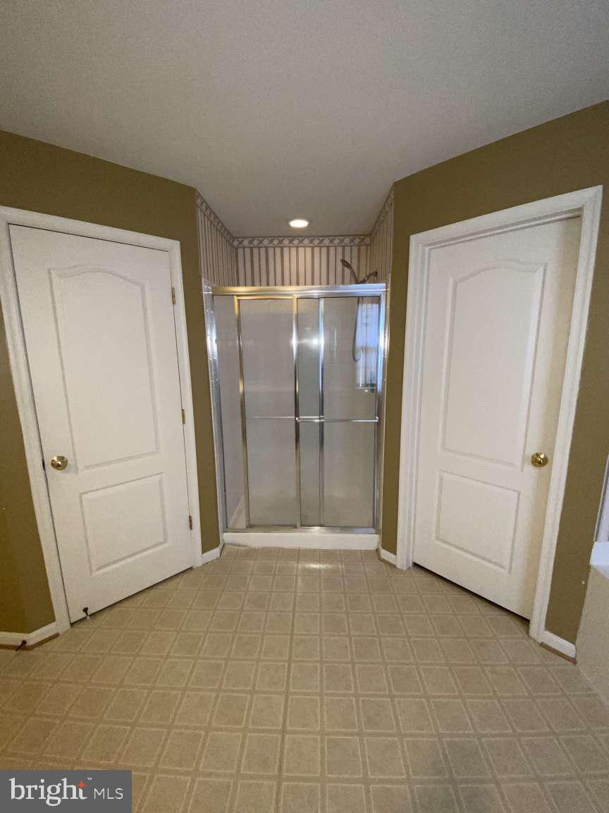 KINGSVIEW - Residential