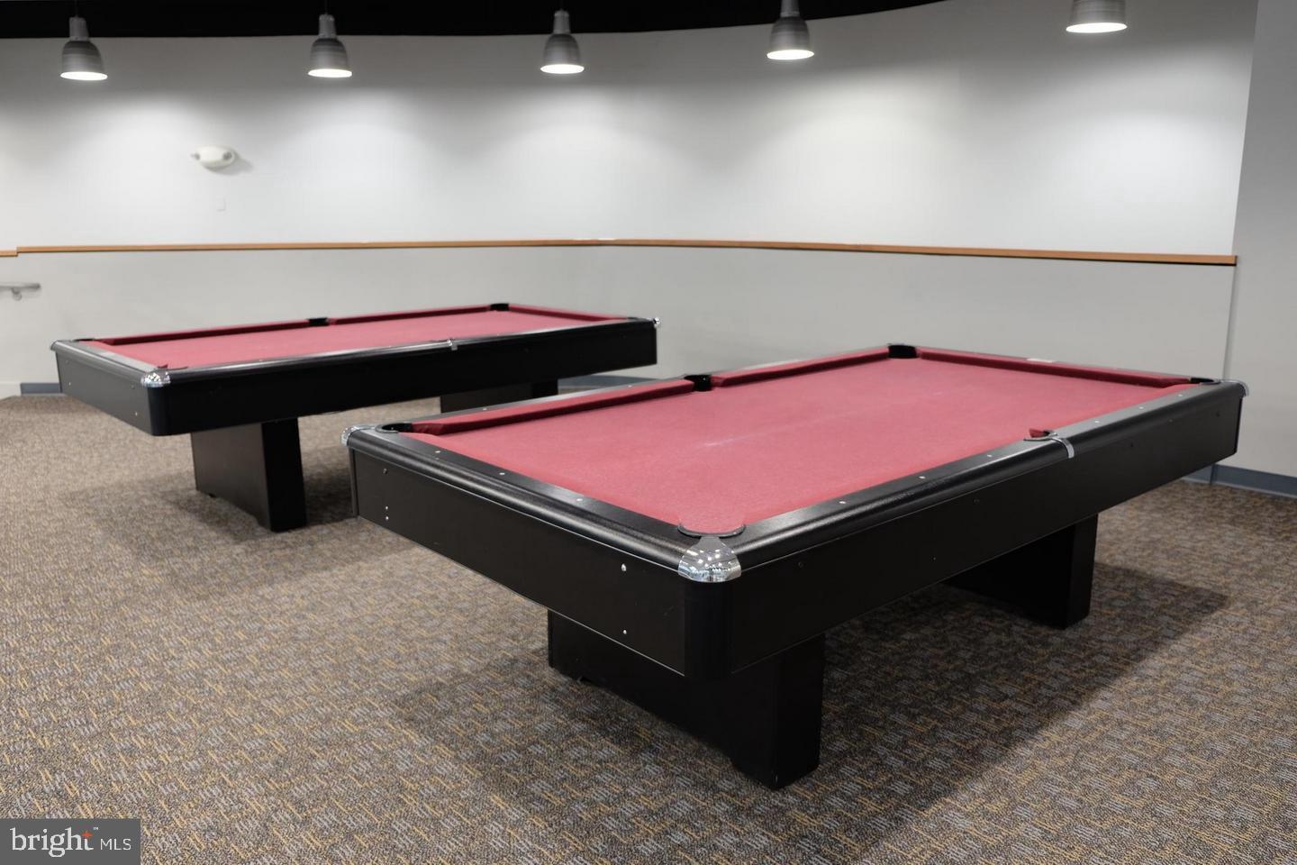 RIVER PLACE - Residential Lease