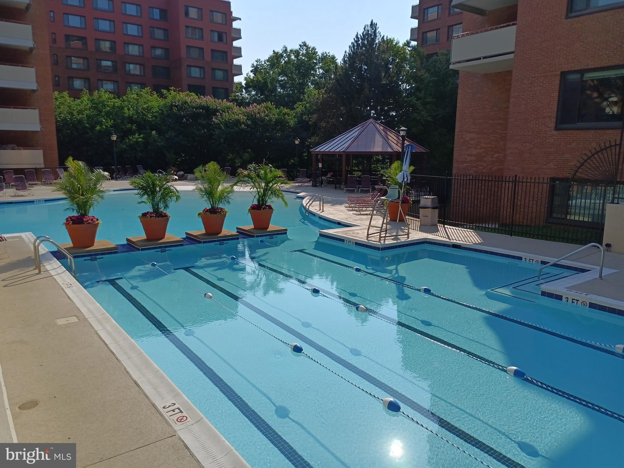 RIVER PLACE - Residential Lease