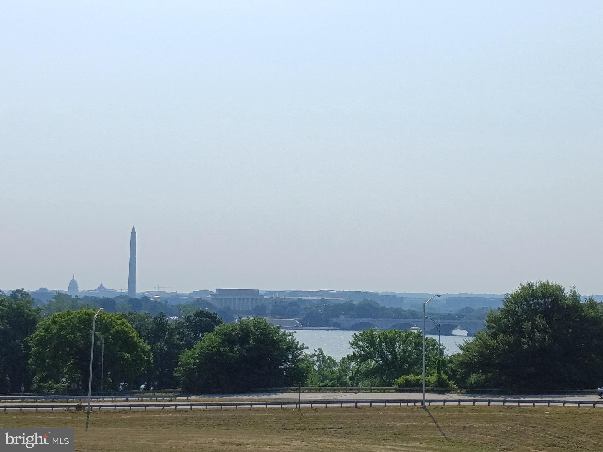 RIVER PLACE - Residential Lease