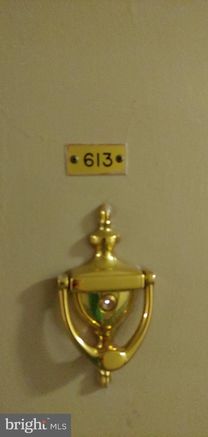 RIVER PLACE - Residential Lease