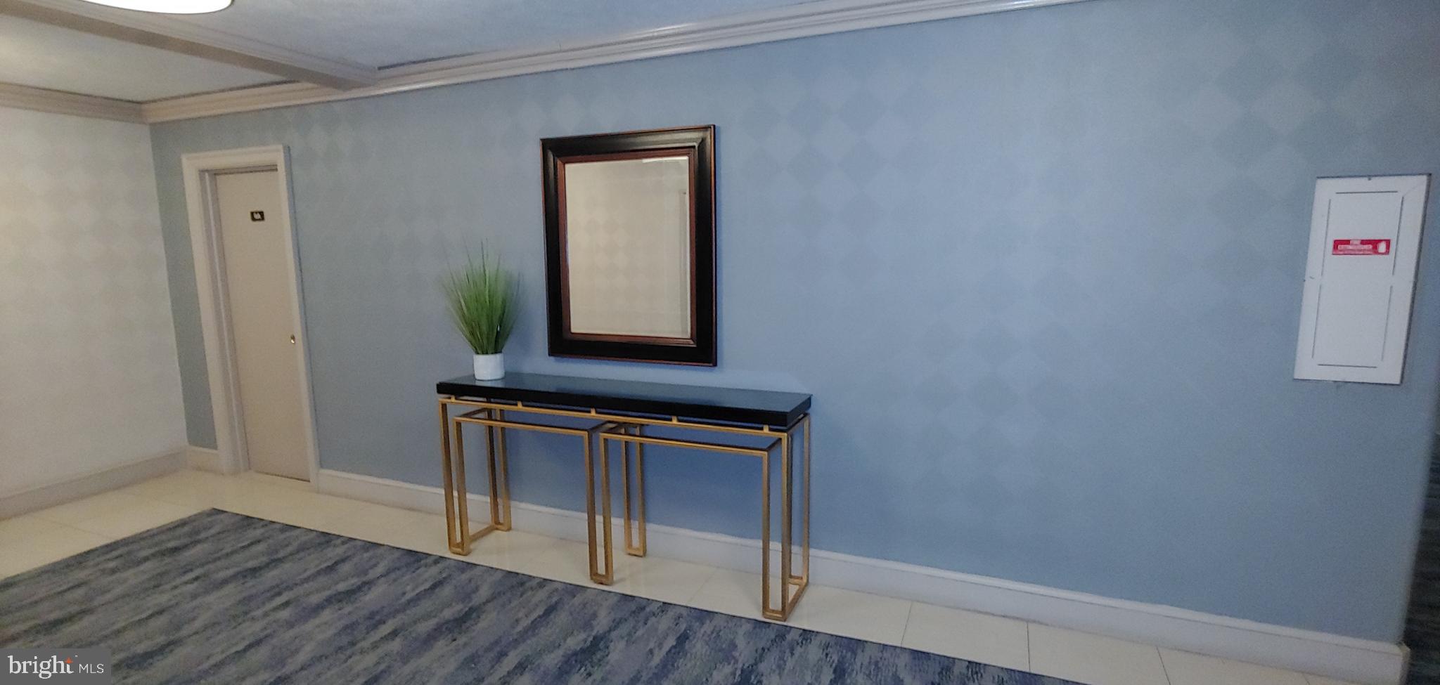 RIVER PLACE - Residential Lease