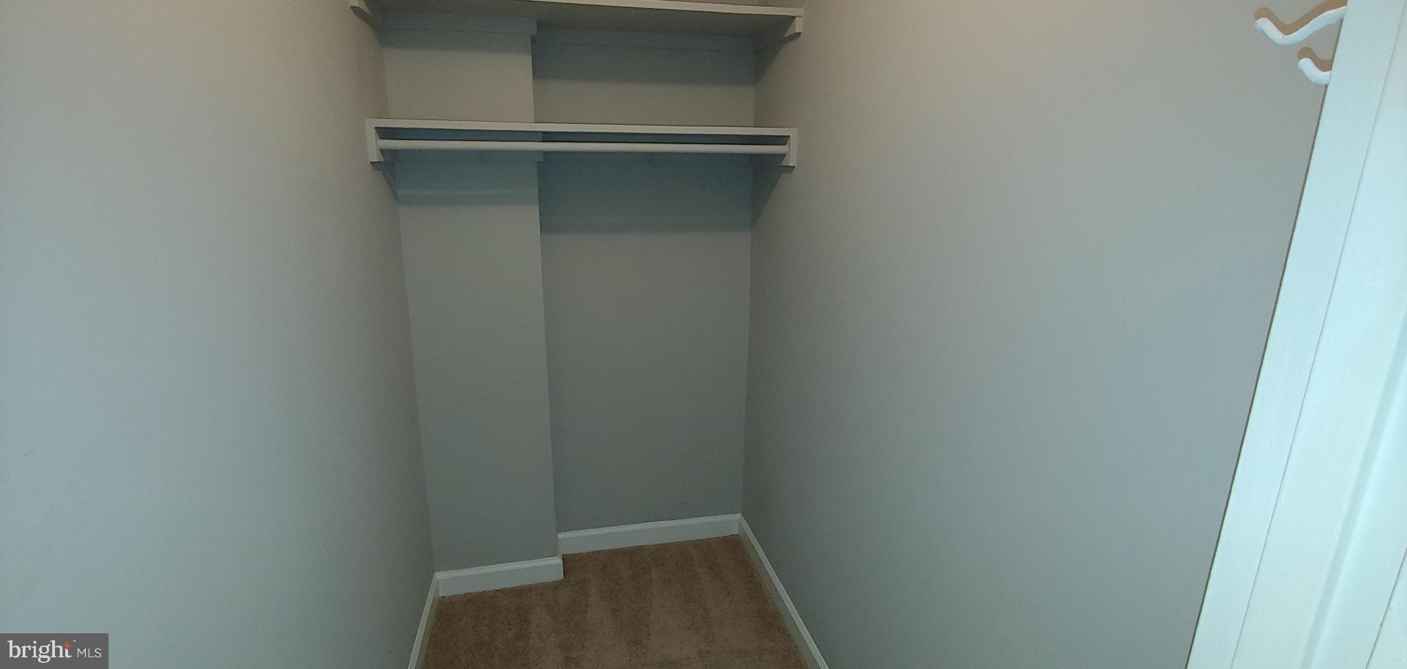 RIVER PLACE - Residential Lease