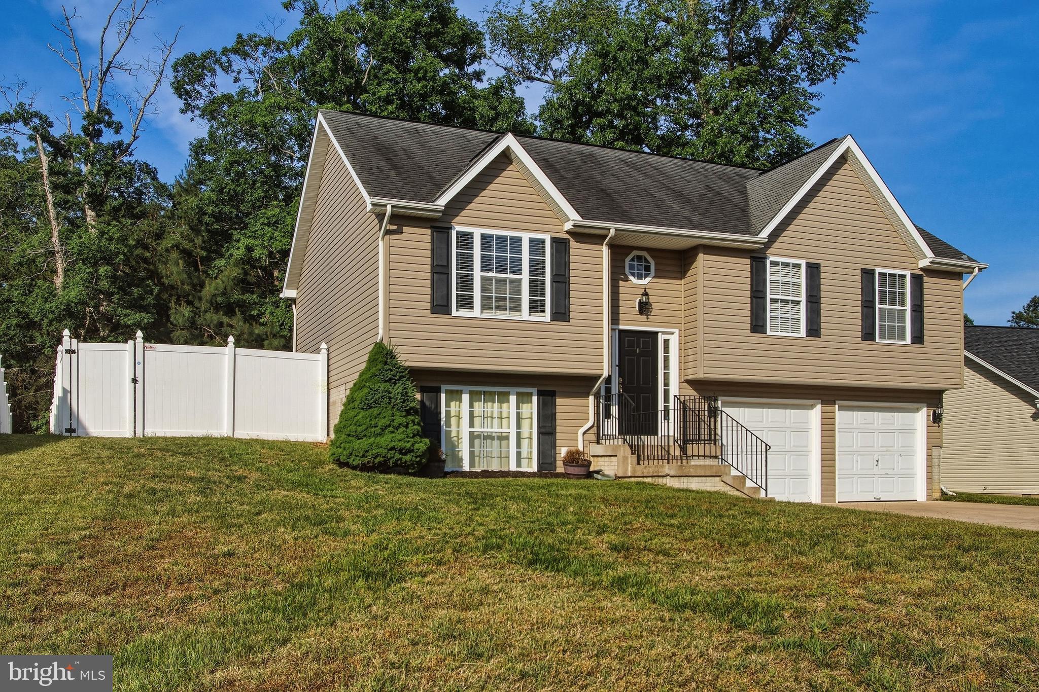 WILLOW WOODS - Residential