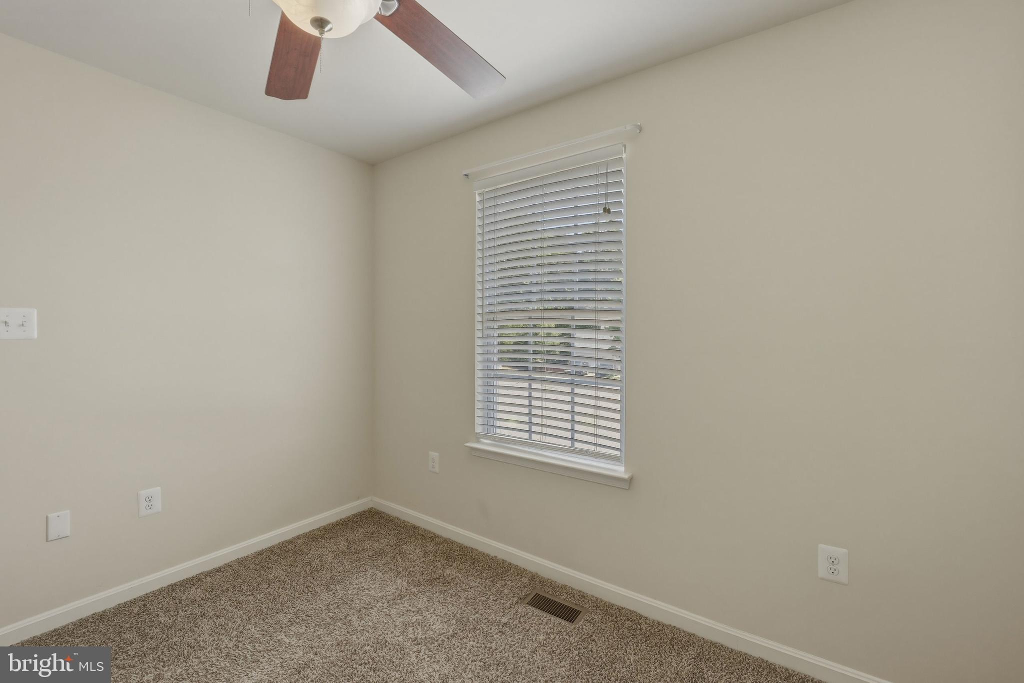 WILLOW WOODS - Residential