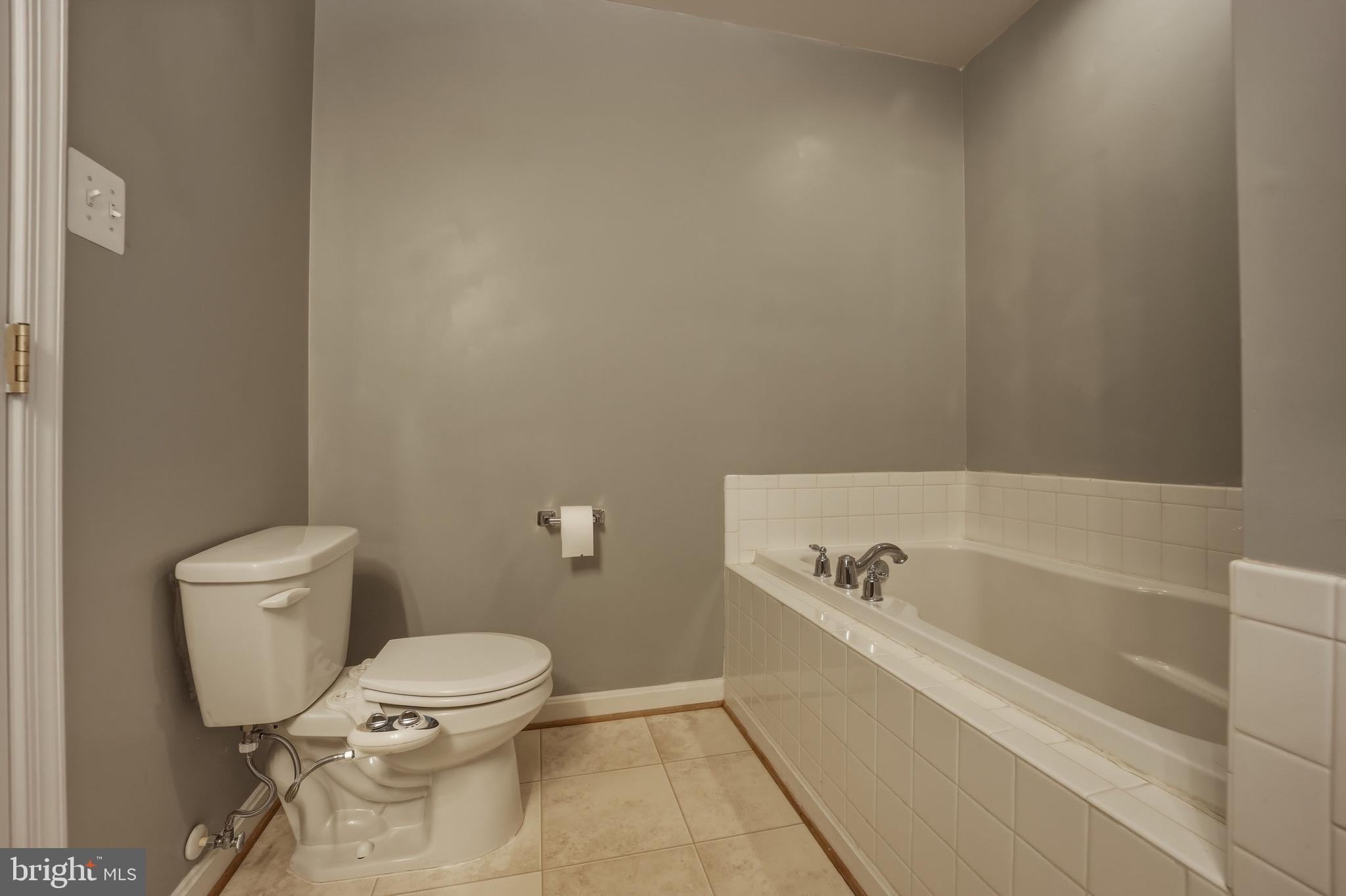 WILLOW WOODS - Residential