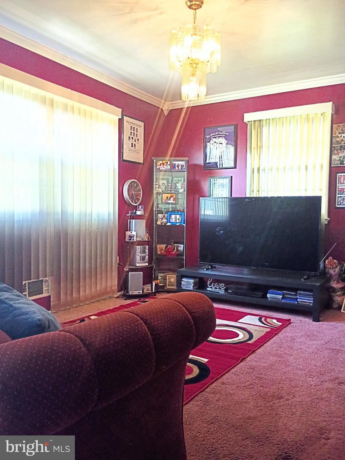 PIKESVILLE - Residential