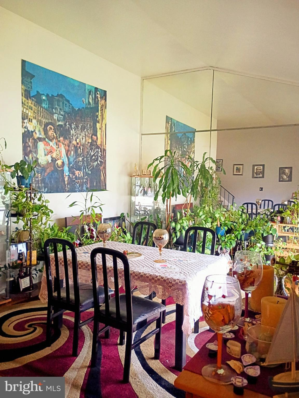 PIKESVILLE - Residential
