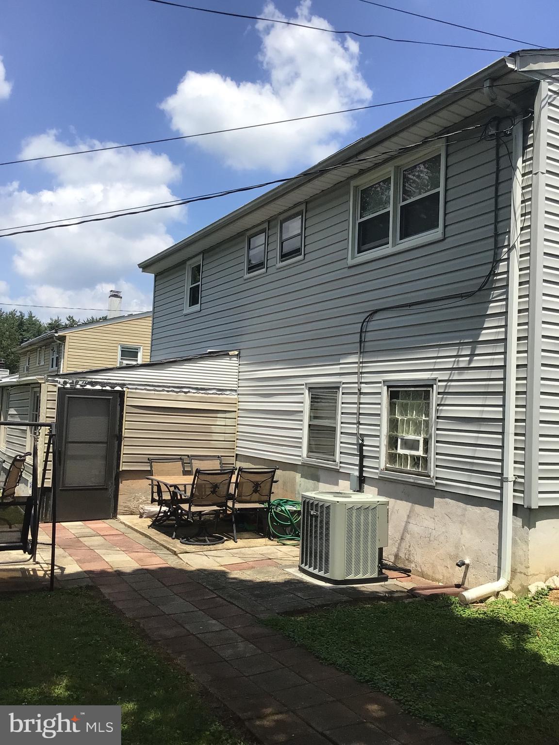 PIKESVILLE - Residential