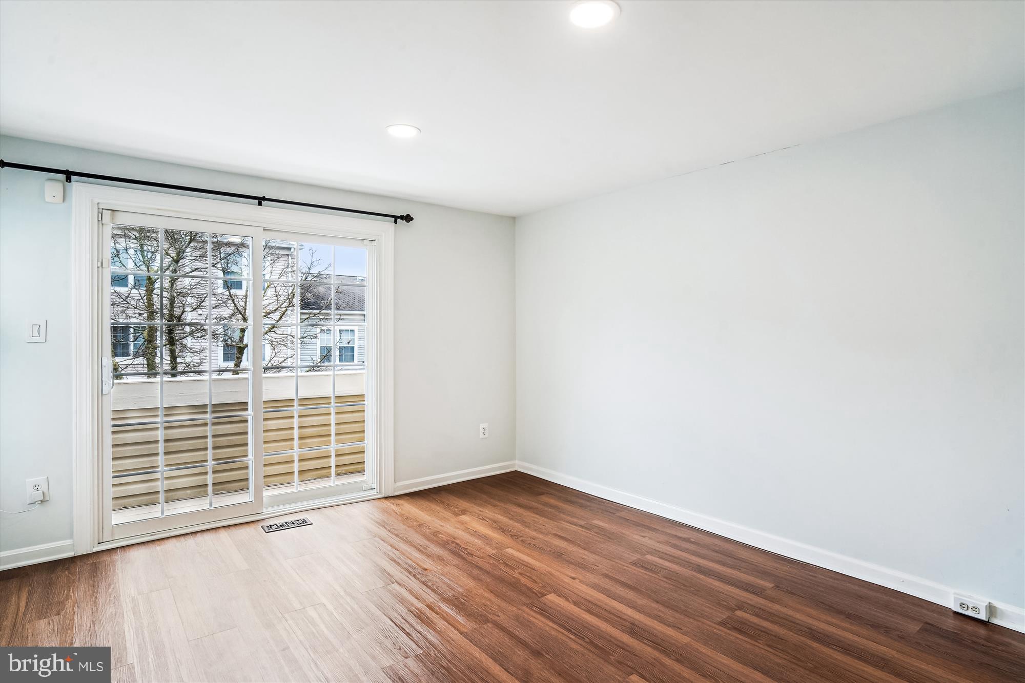 ROGERS FORGE - Residential Lease