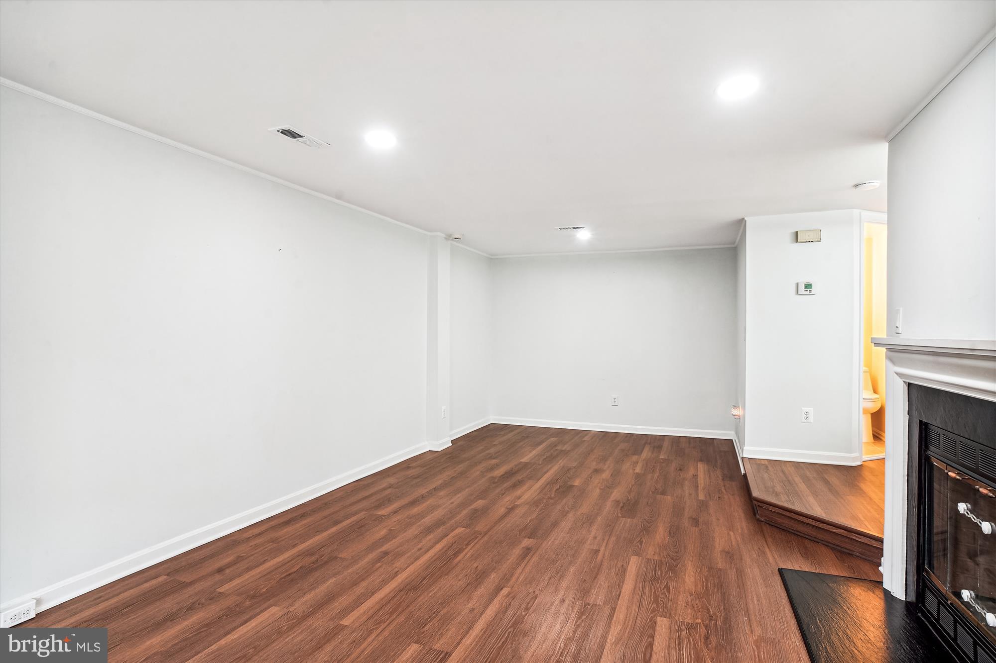 ROGERS FORGE - Residential Lease