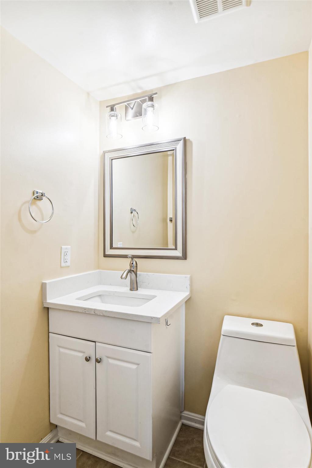 ROGERS FORGE - Residential Lease