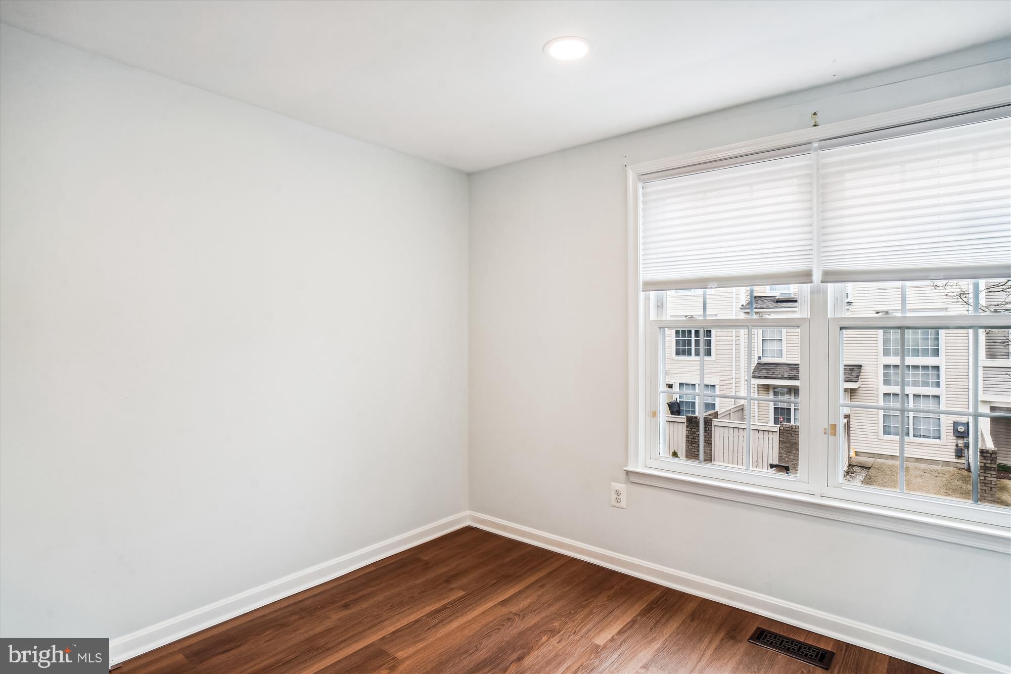 ROGERS FORGE - Residential Lease