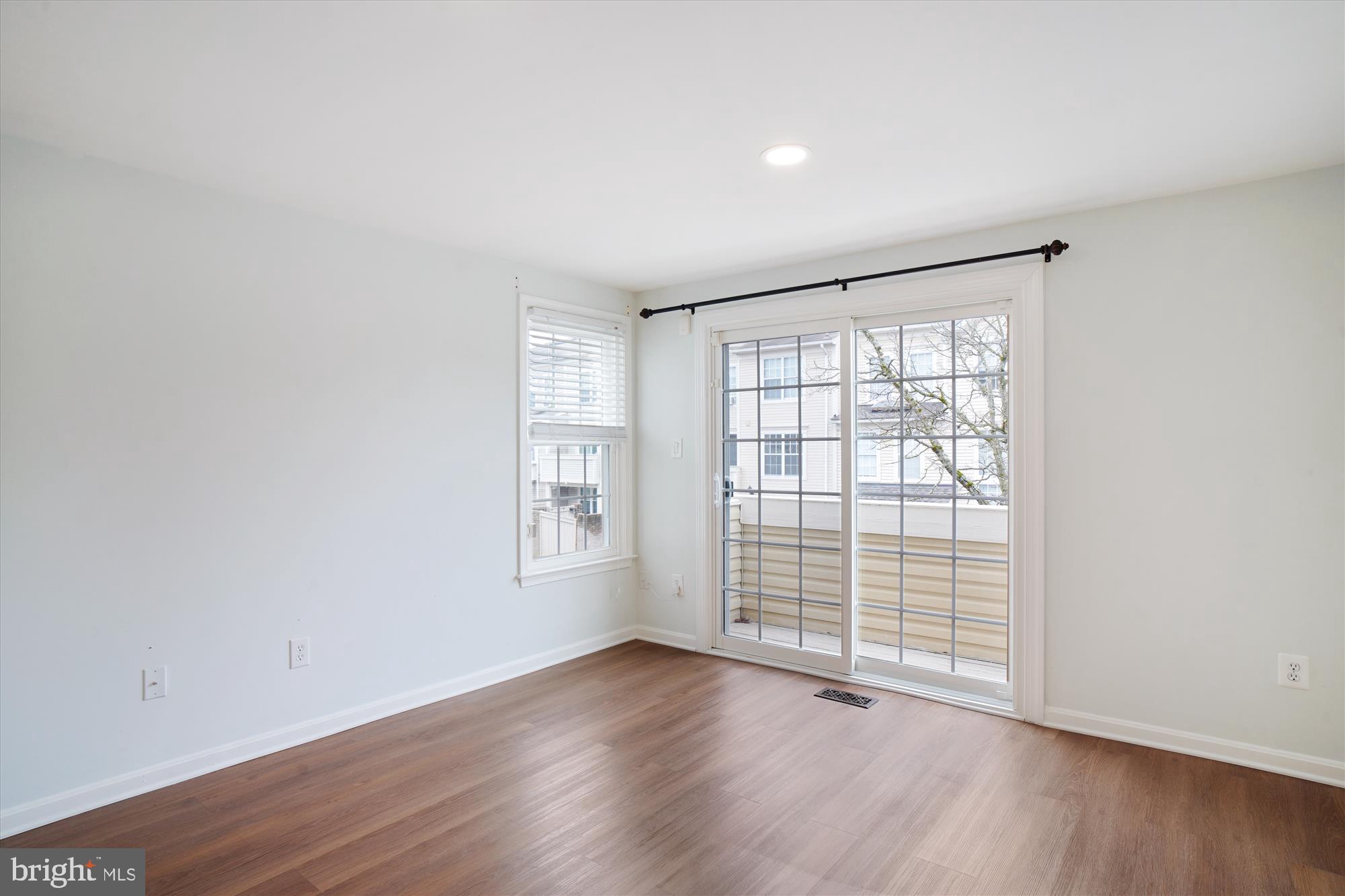 ROGERS FORGE - Residential Lease