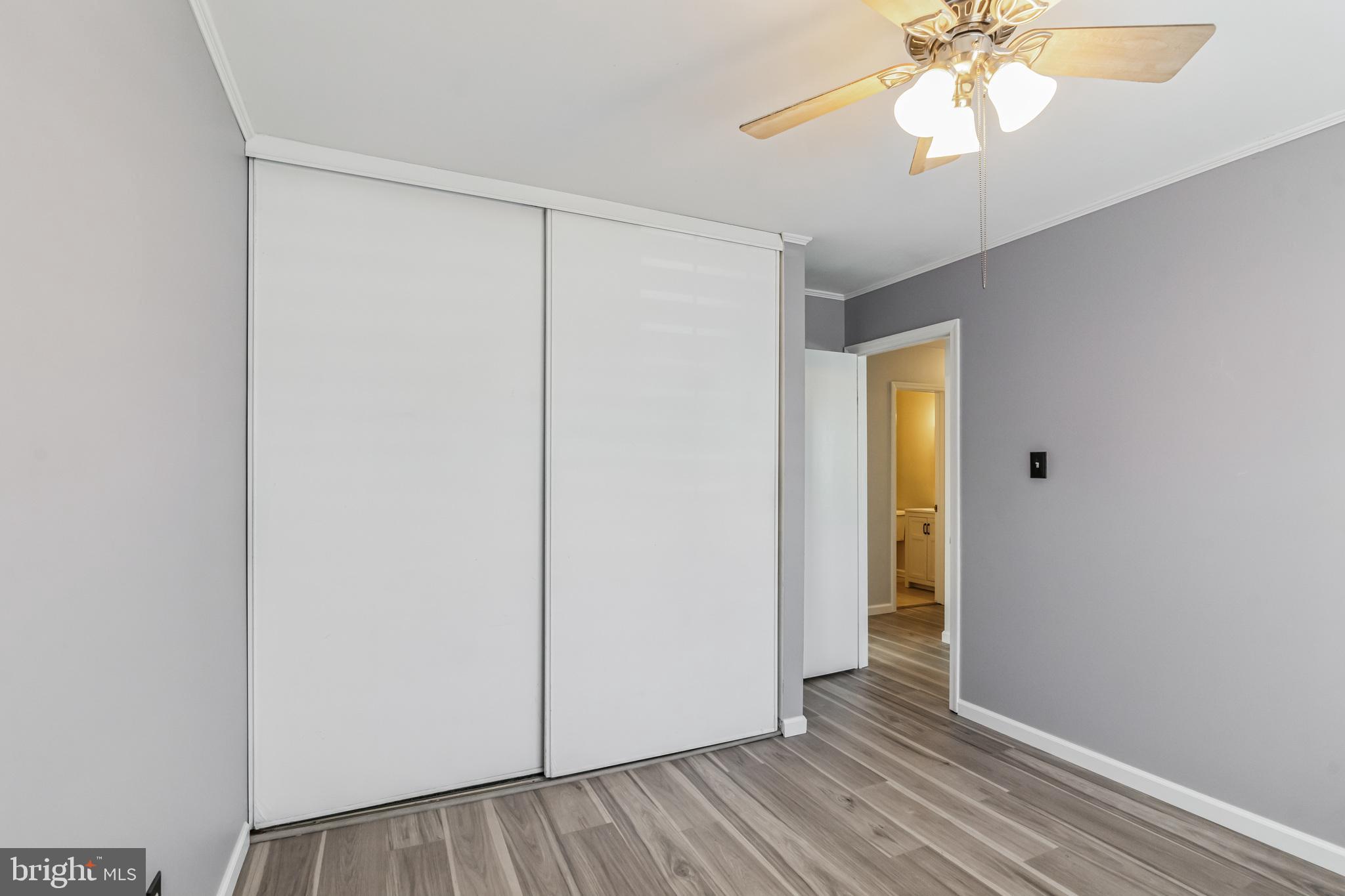 LAKE RIDGE - Residential