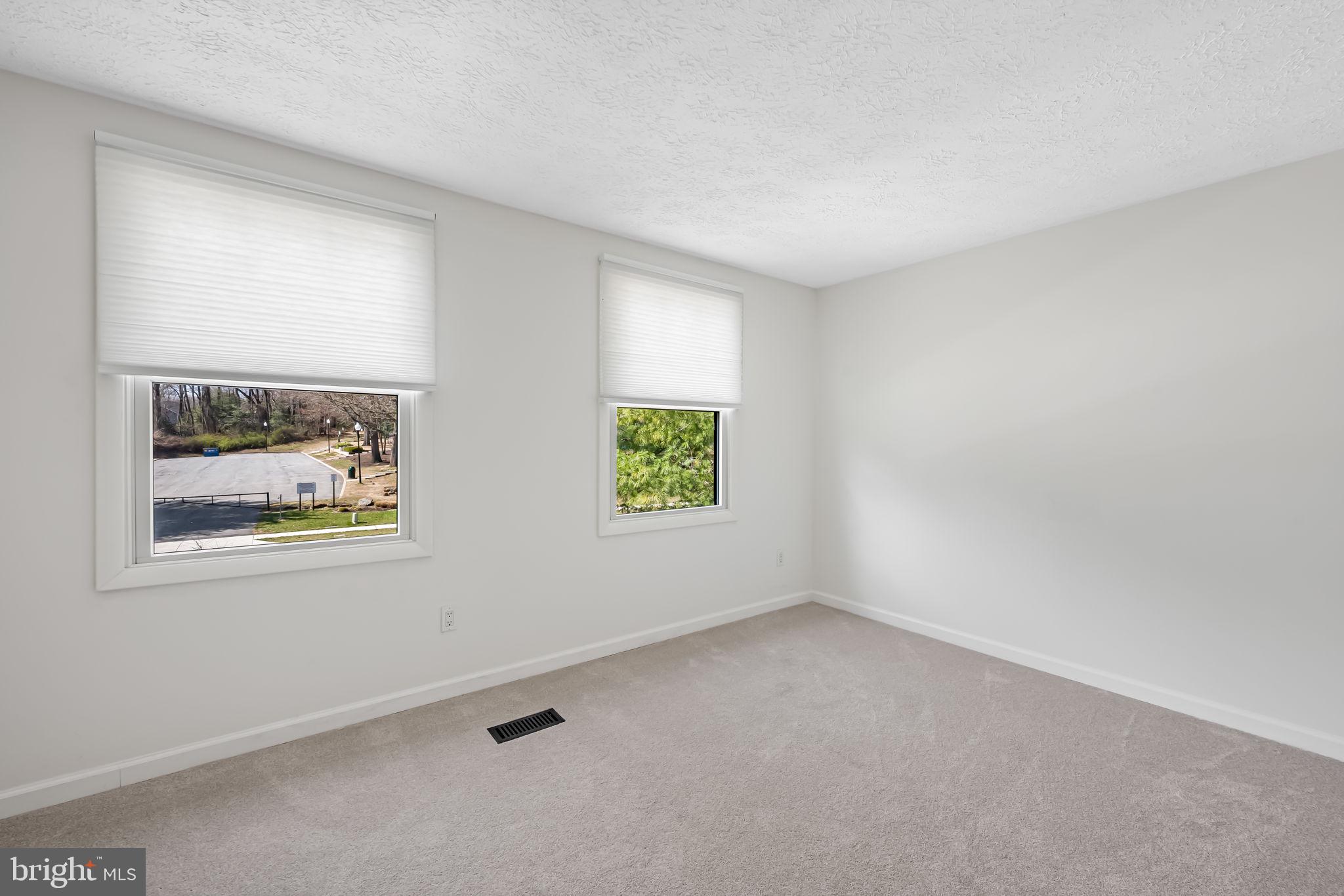 SHARONVILLE - Residential