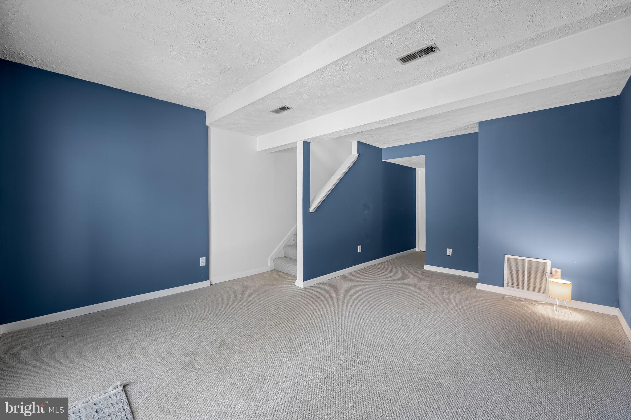 SHARONVILLE - Residential