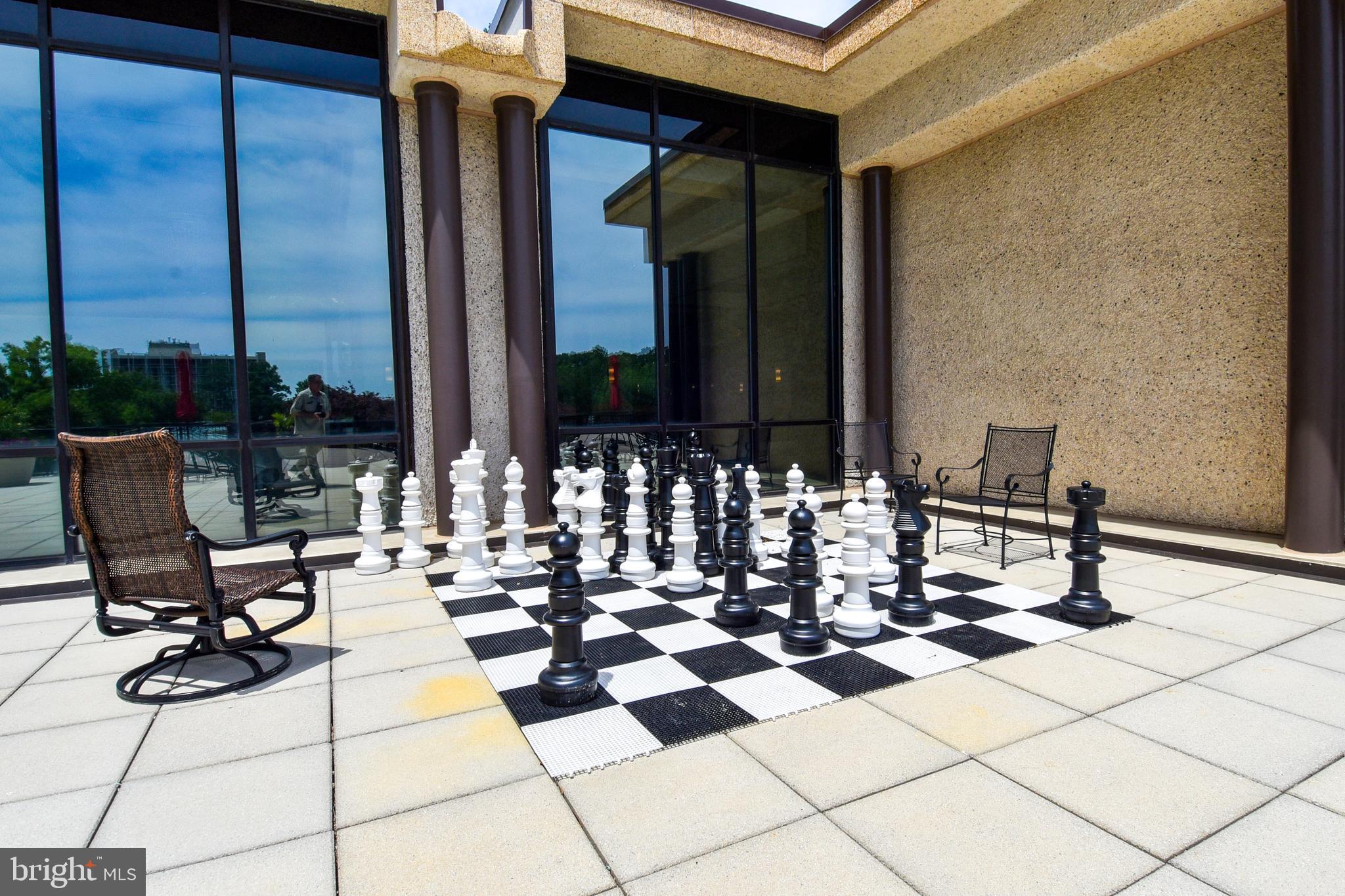 BETHESDA OUTSIDE - Residential