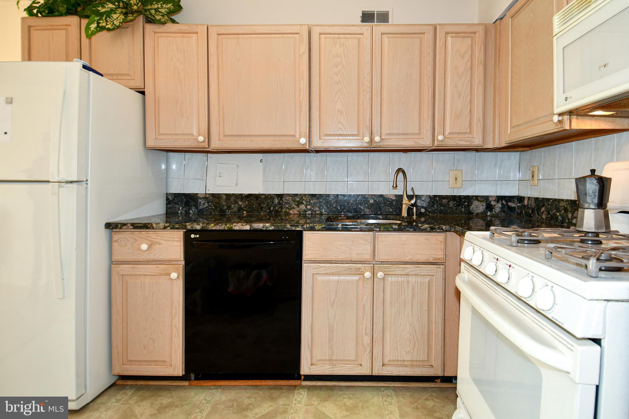 BETHESDA OUTSIDE - Residential