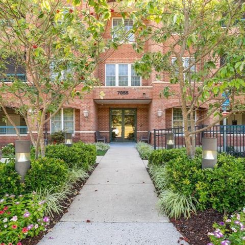 7055 HERITAGE HUNT DRIVE 210 GAINESVILLE VA 20155