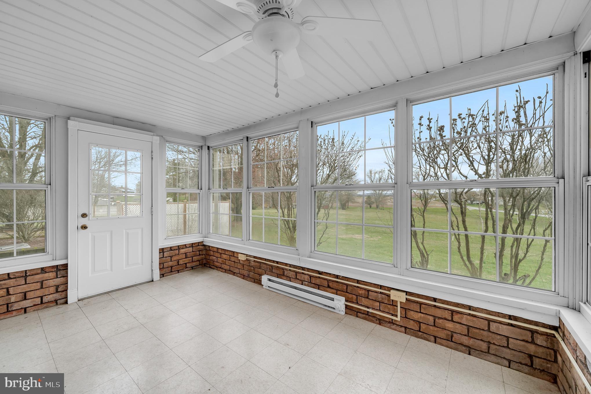 BIG MOUNT - Residential