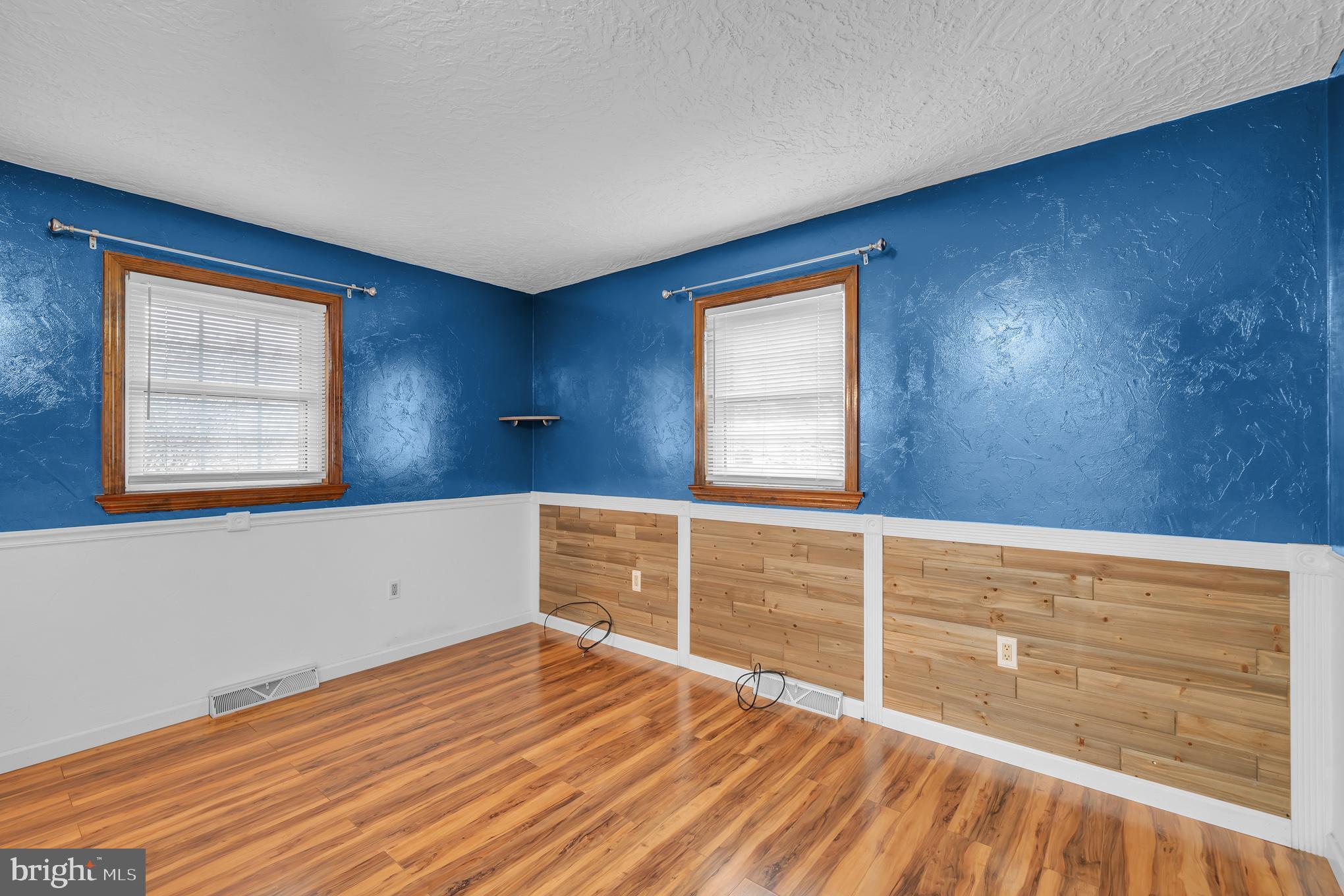 BIG MOUNT - Residential