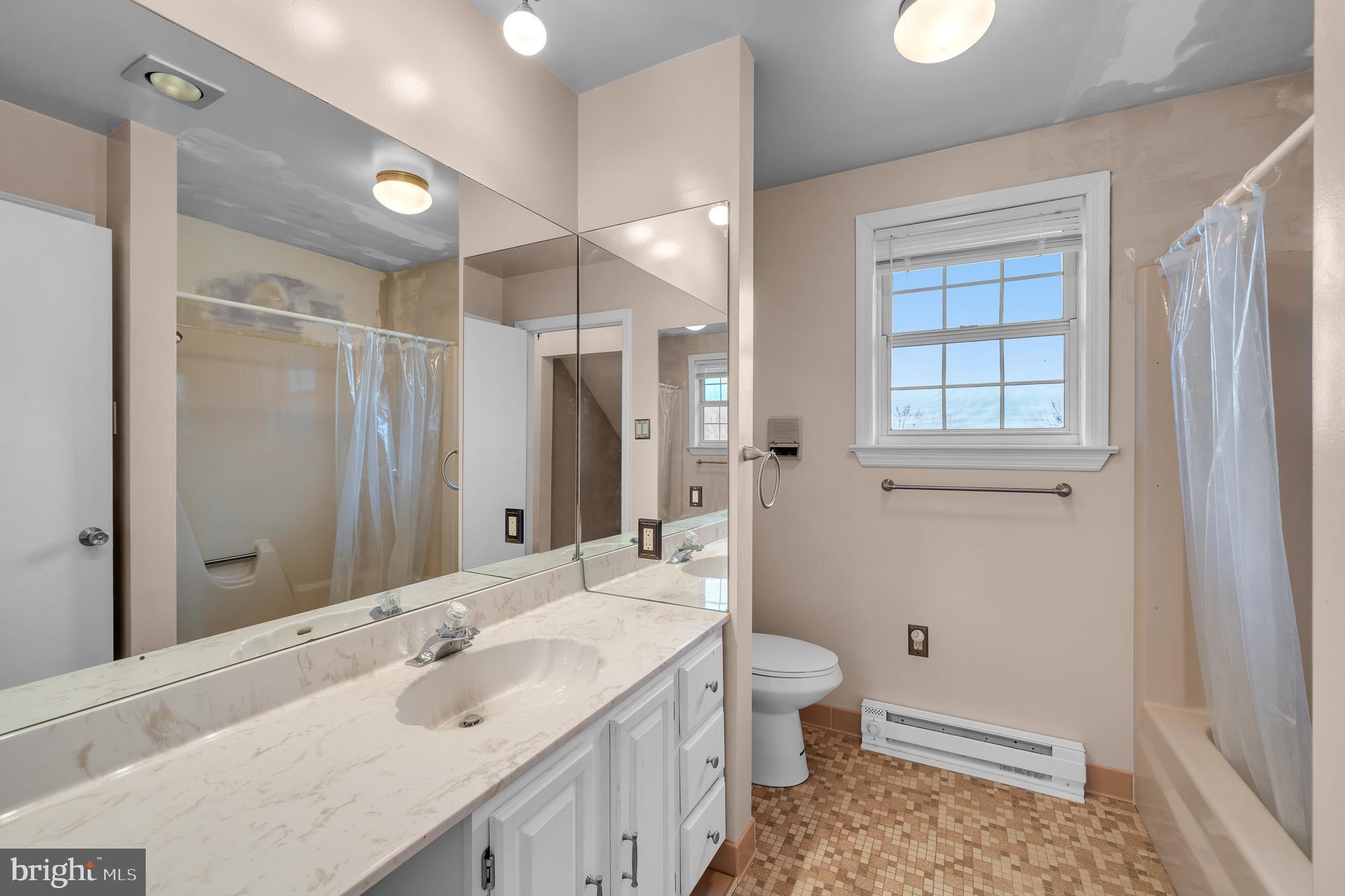 BIG MOUNT - Residential