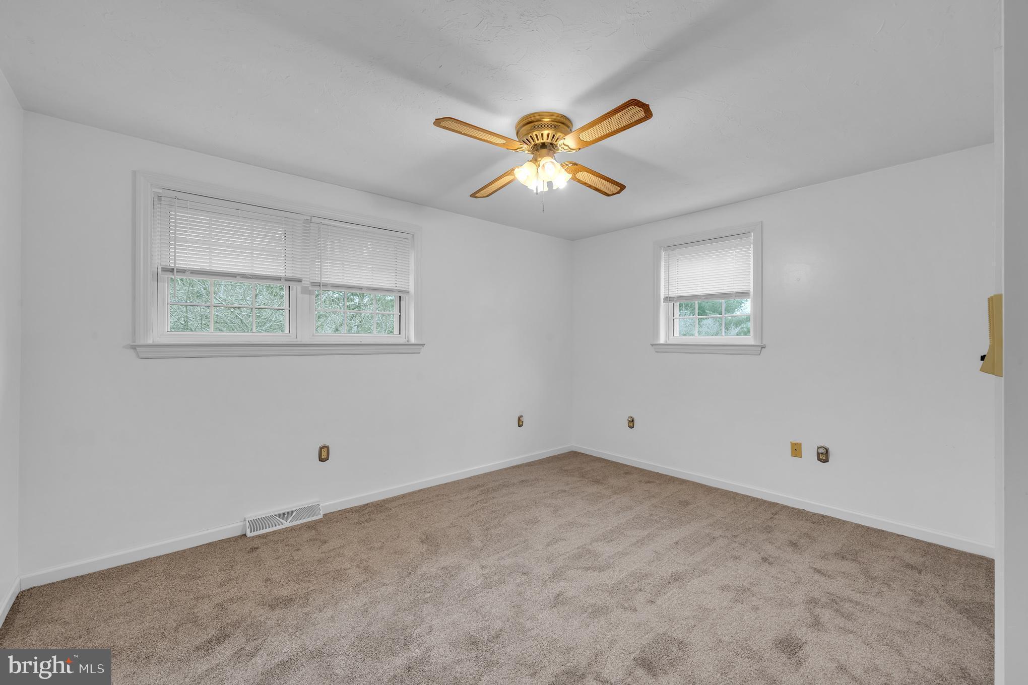 BIG MOUNT - Residential