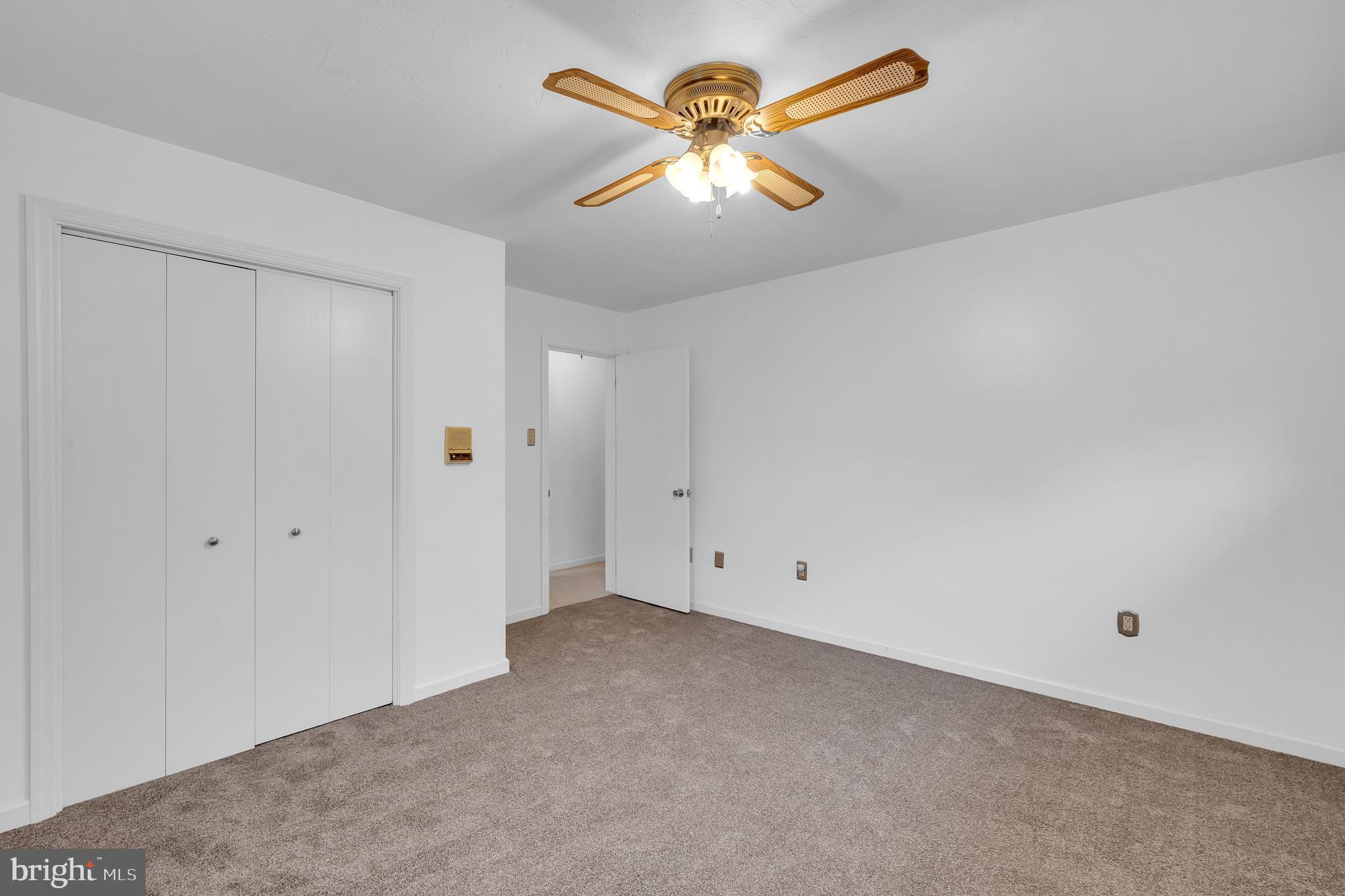 BIG MOUNT - Residential