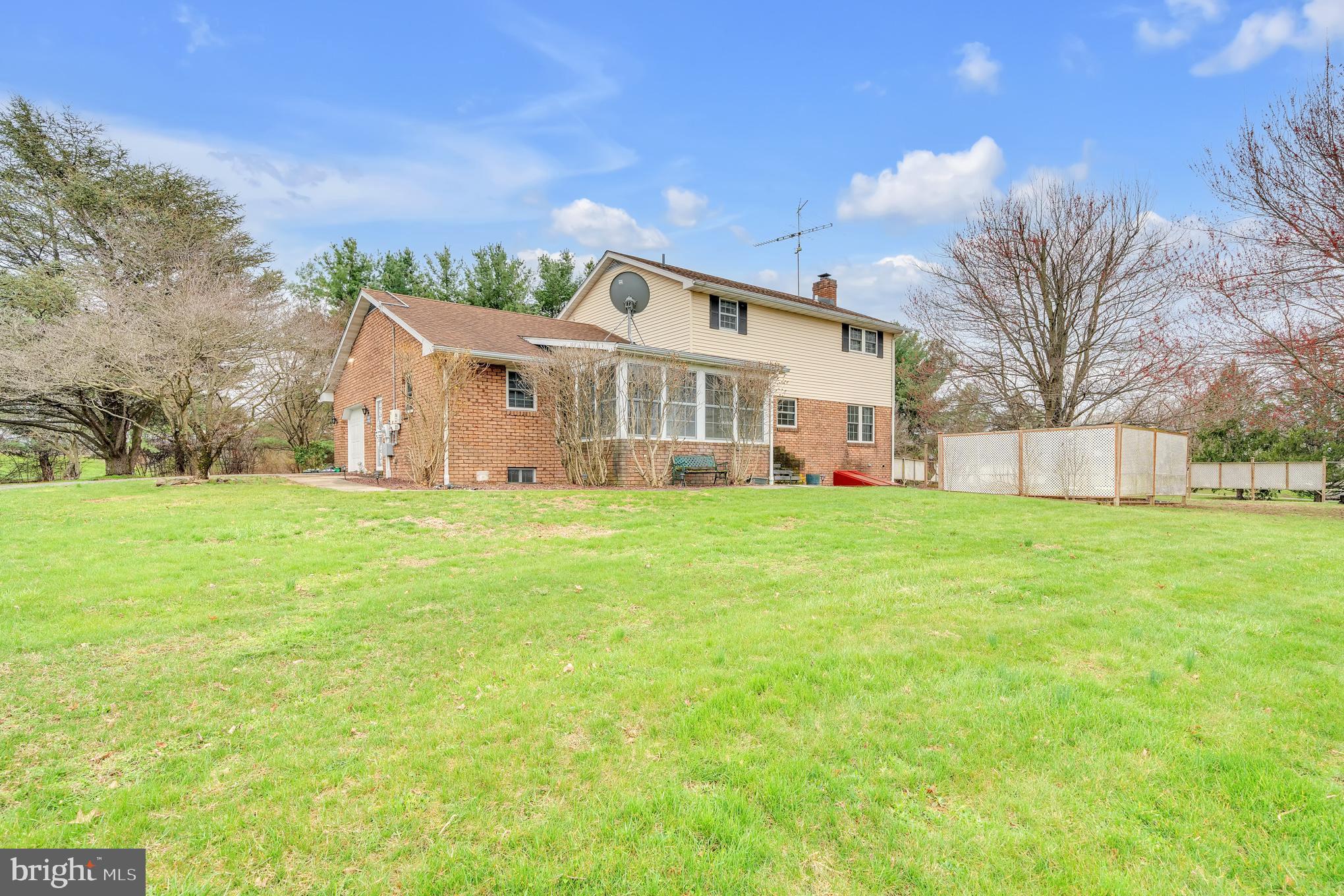 BIG MOUNT - Residential