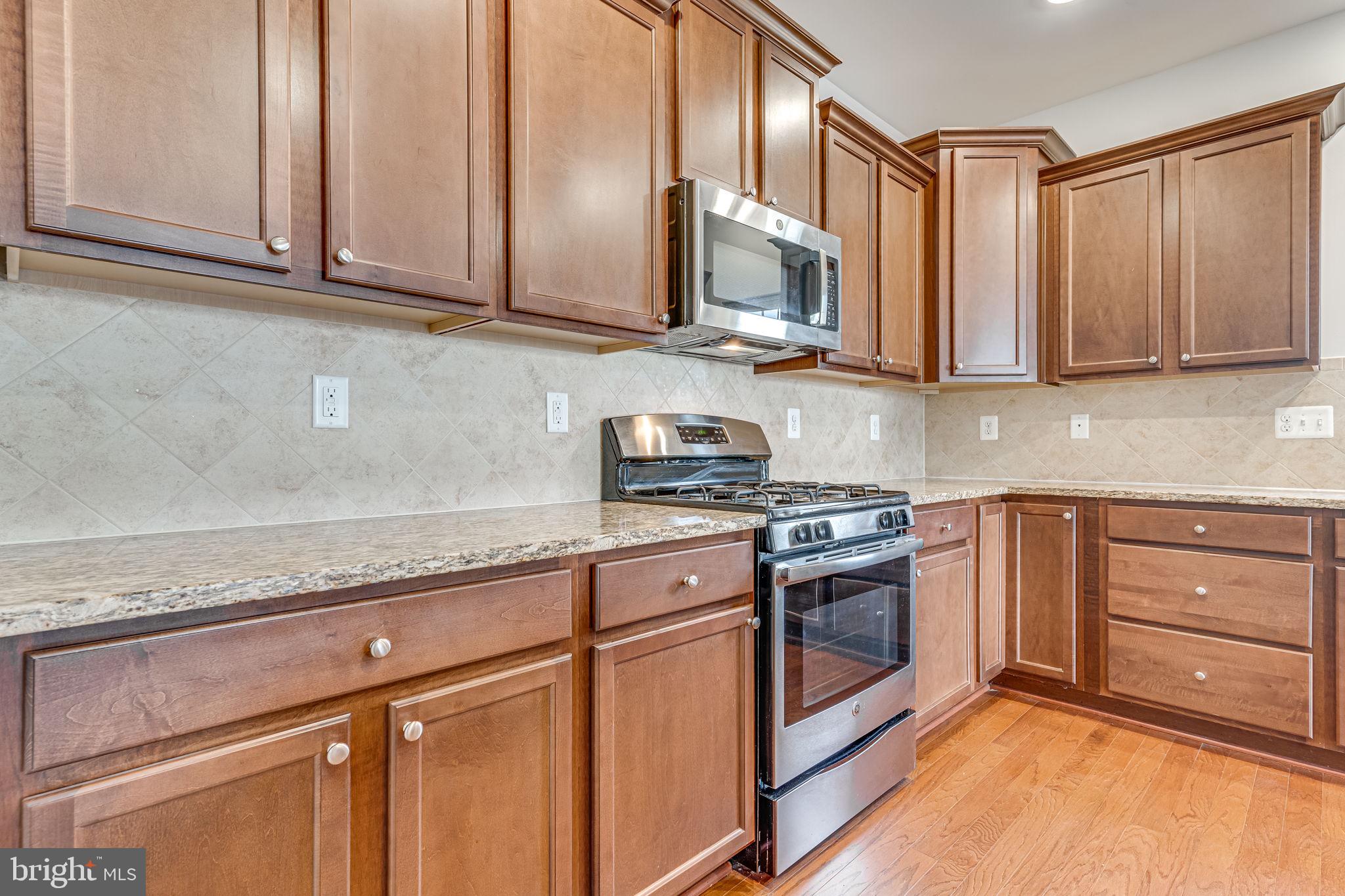 ST CHARLES HERITAGE - Residential