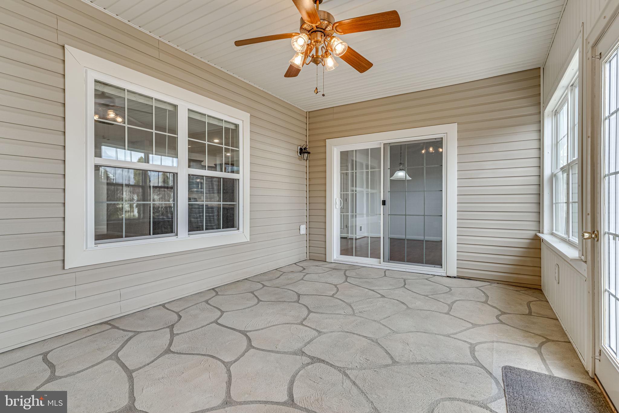 ST CHARLES HERITAGE - Residential