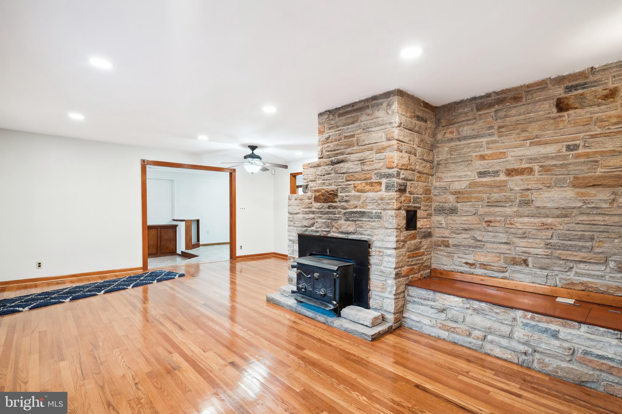 REISTERSTOWN - Residential