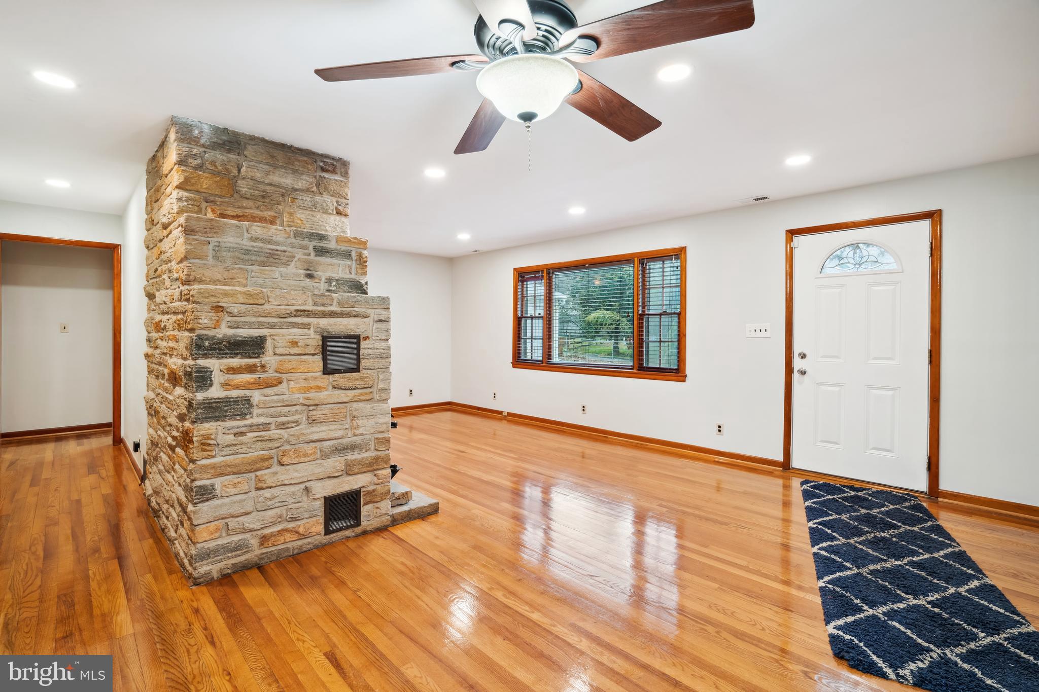 REISTERSTOWN - Residential