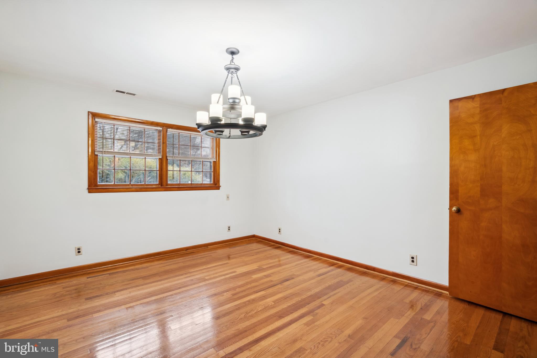 REISTERSTOWN - Residential