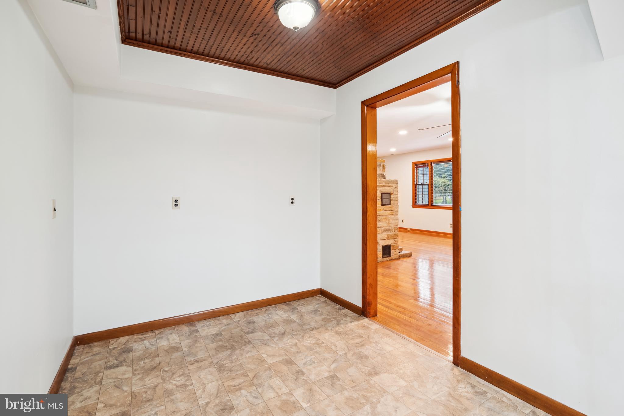 REISTERSTOWN - Residential