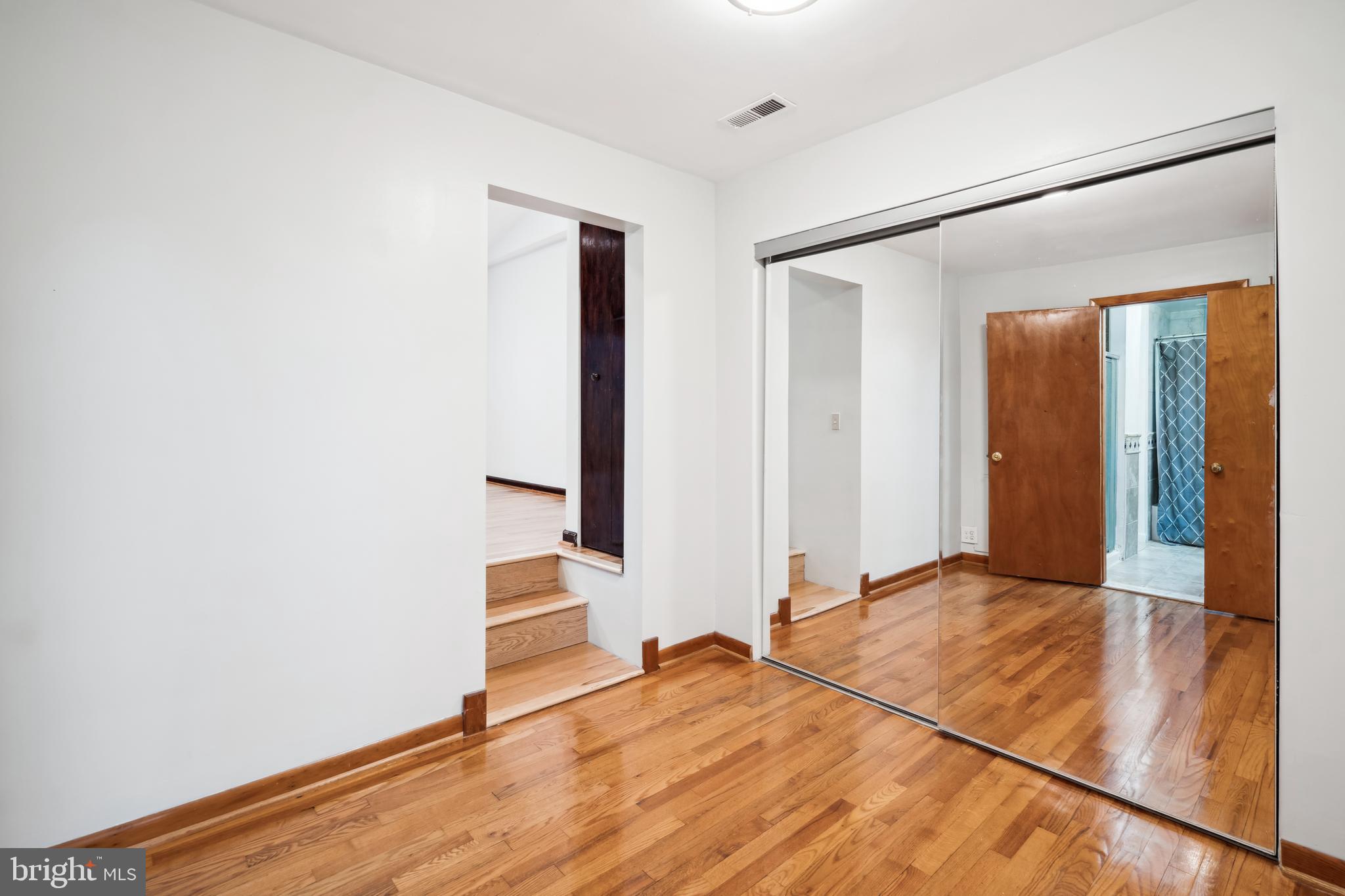 REISTERSTOWN - Residential