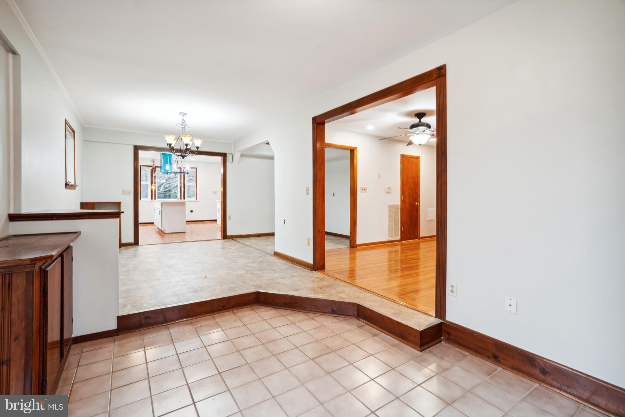 REISTERSTOWN - Residential