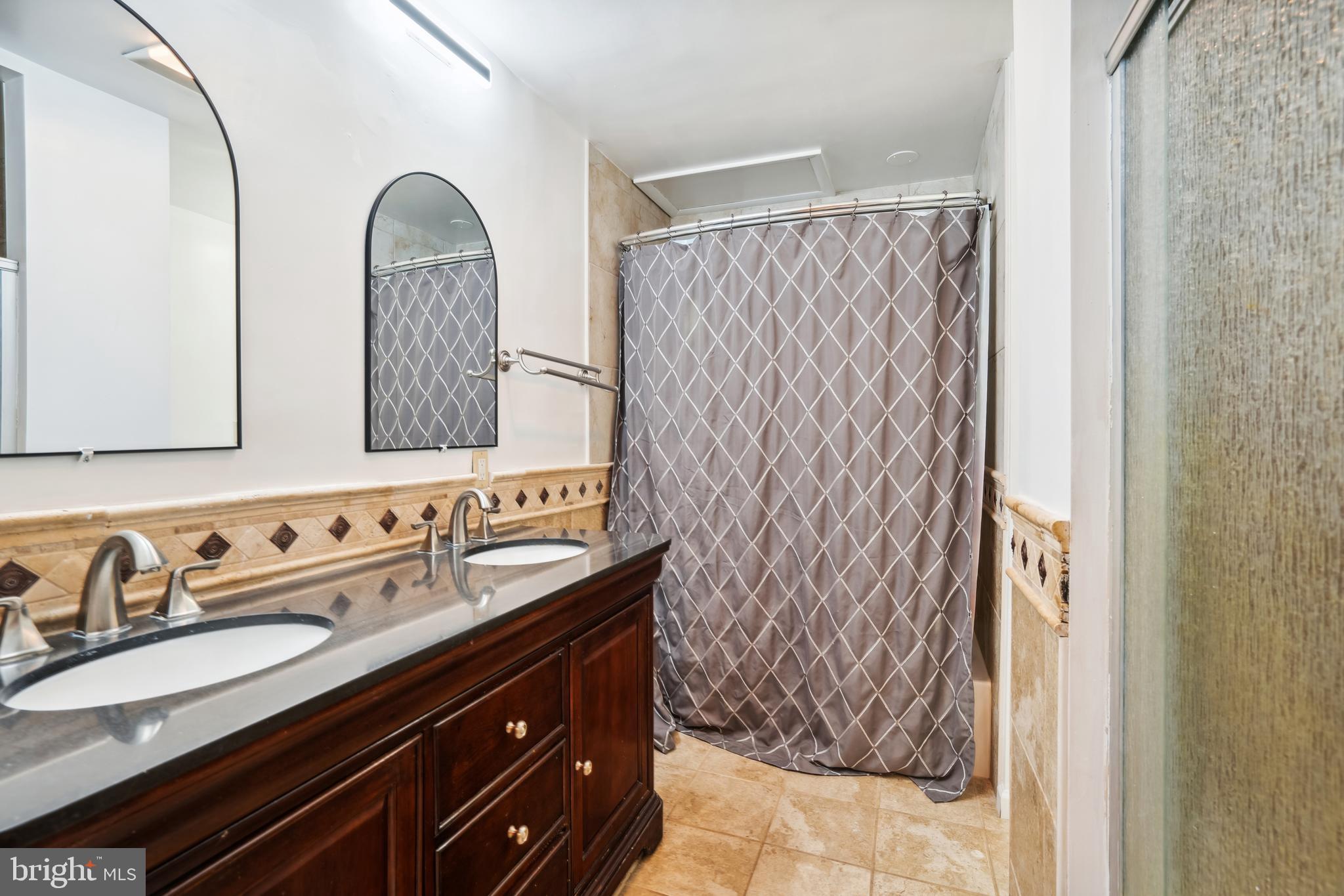 REISTERSTOWN - Residential