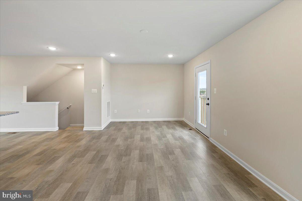 DILLON FARM - Residential