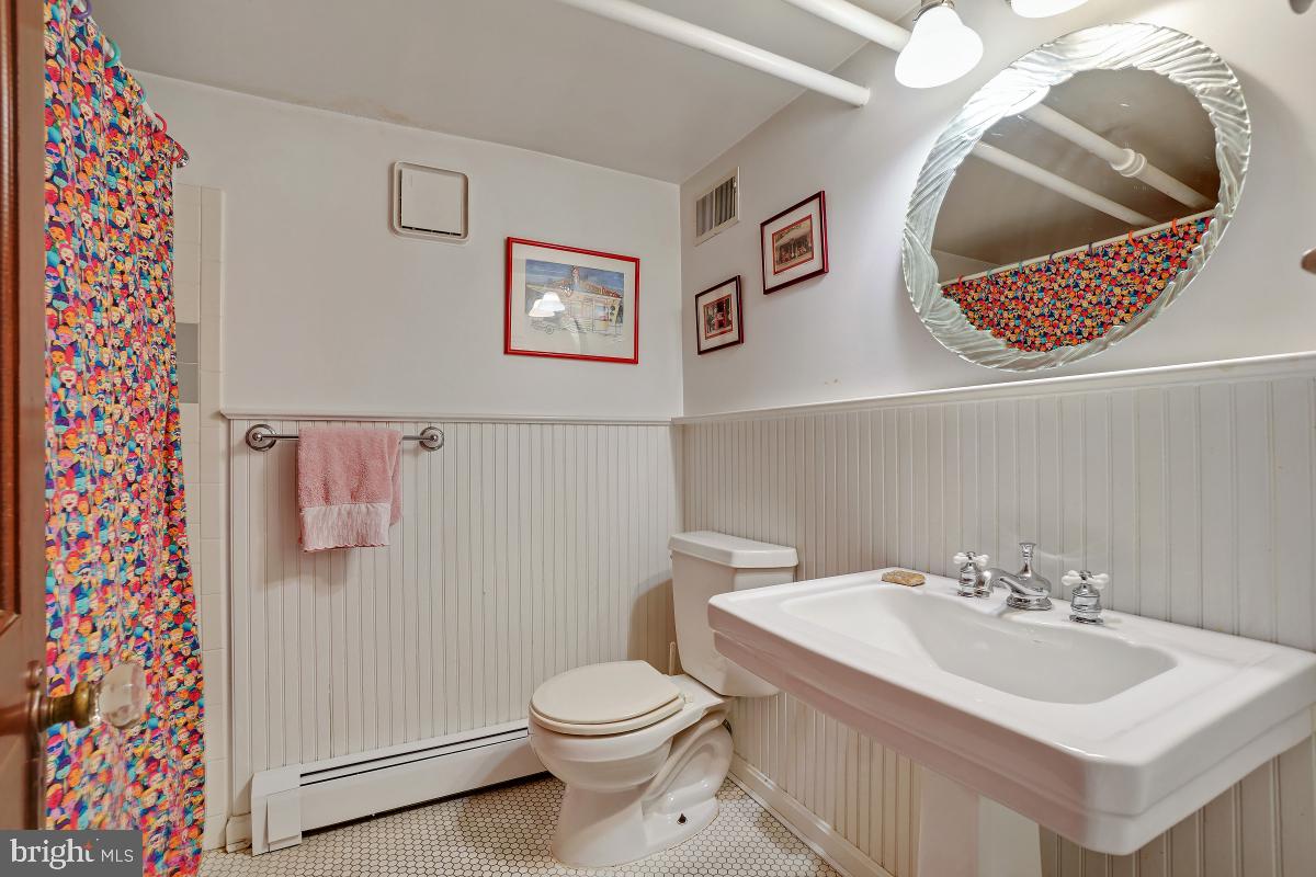 TAKOMA PARK - Residential