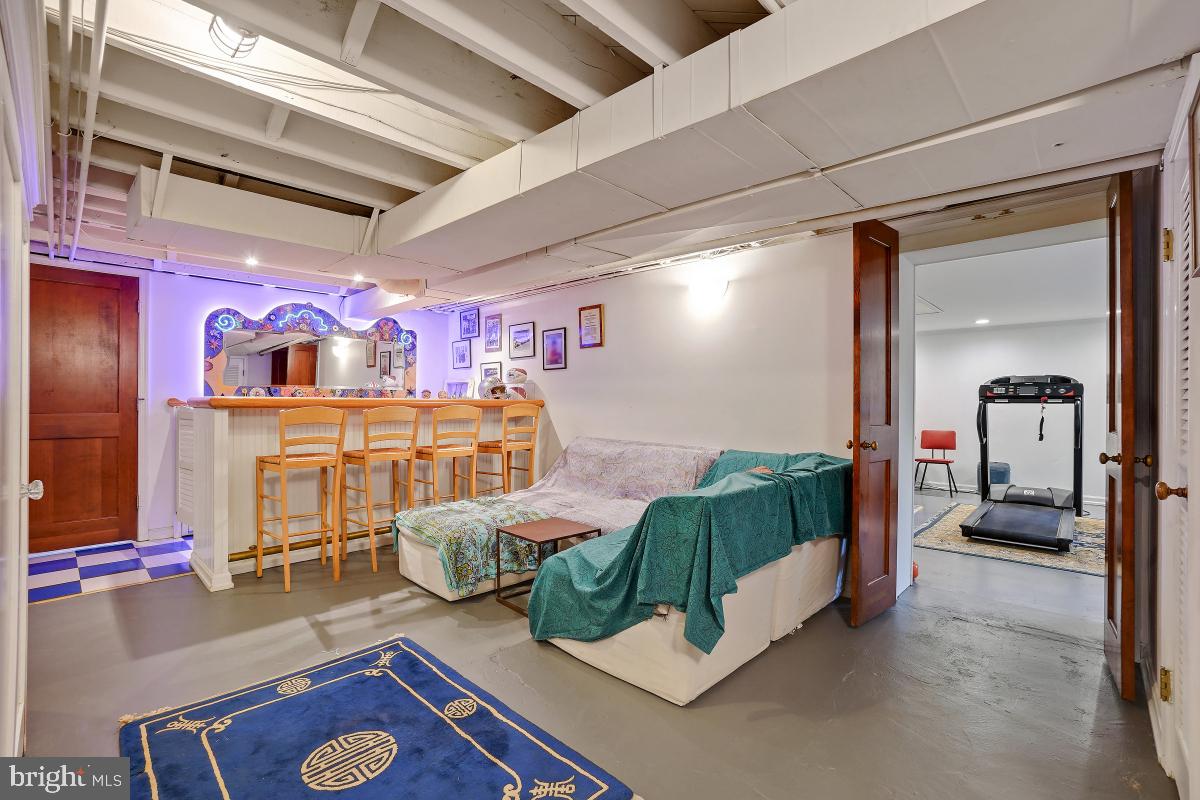 TAKOMA PARK - Residential