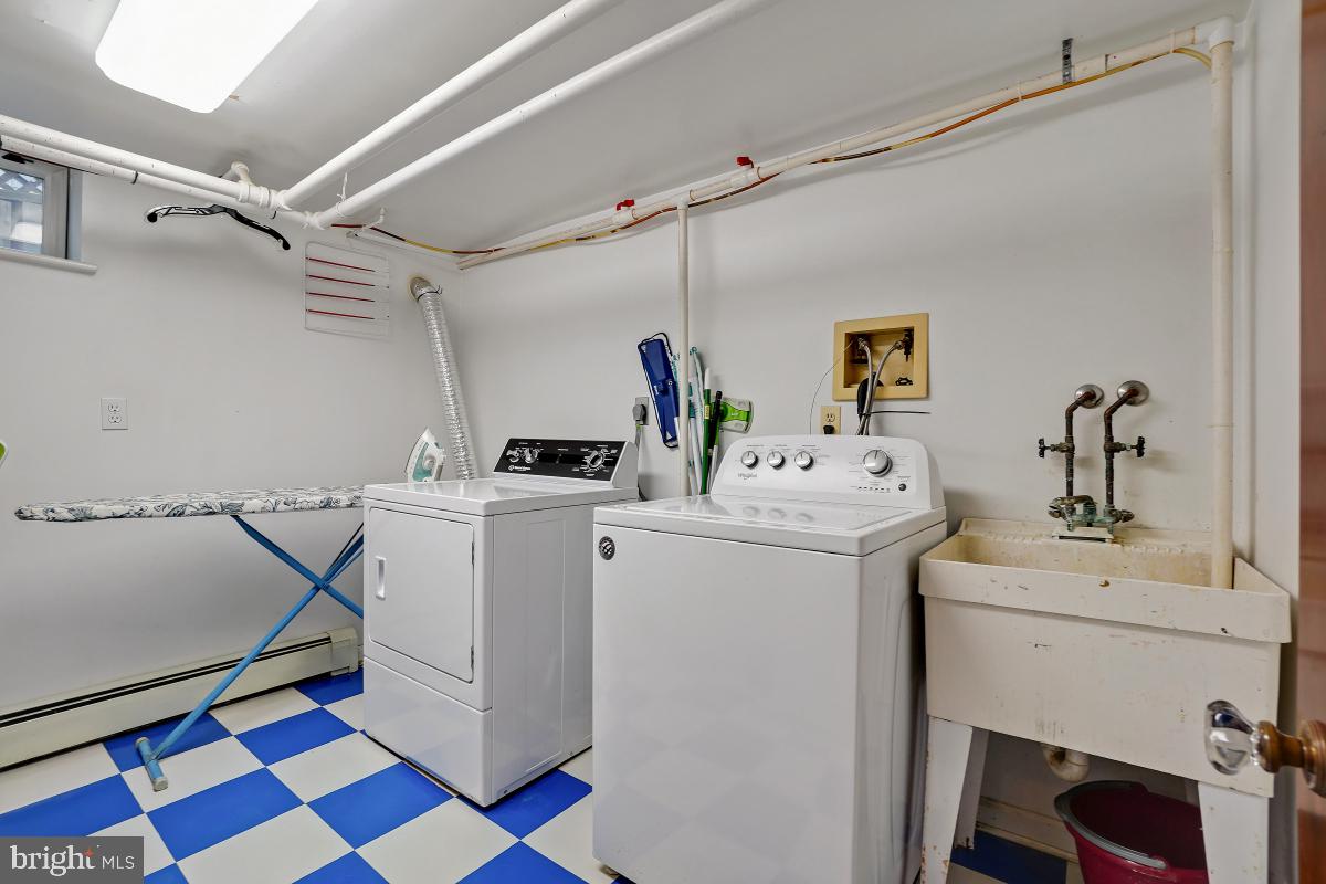 TAKOMA PARK - Residential