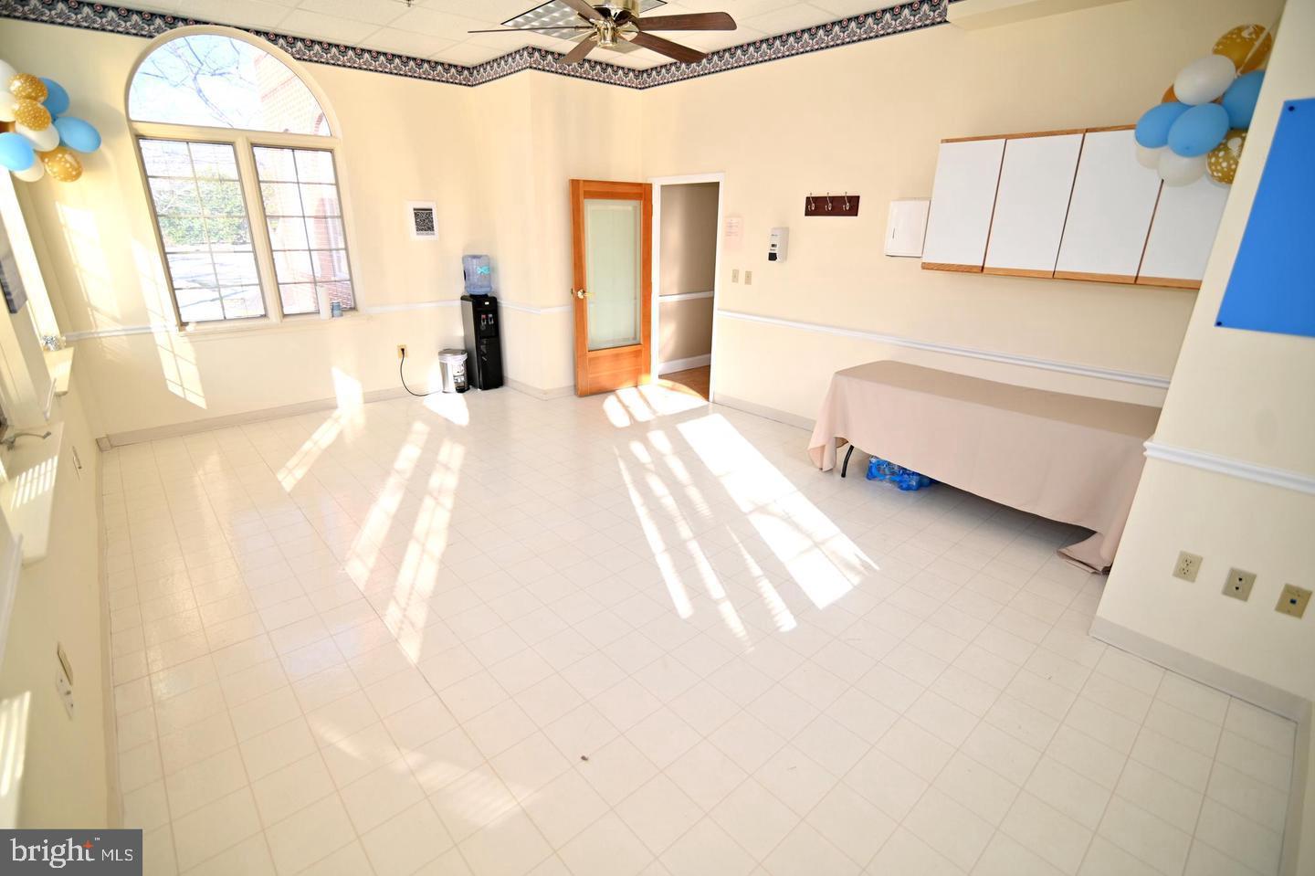 CAMBRIDGE PROFESSIONAL CENTER - Commercial Lease