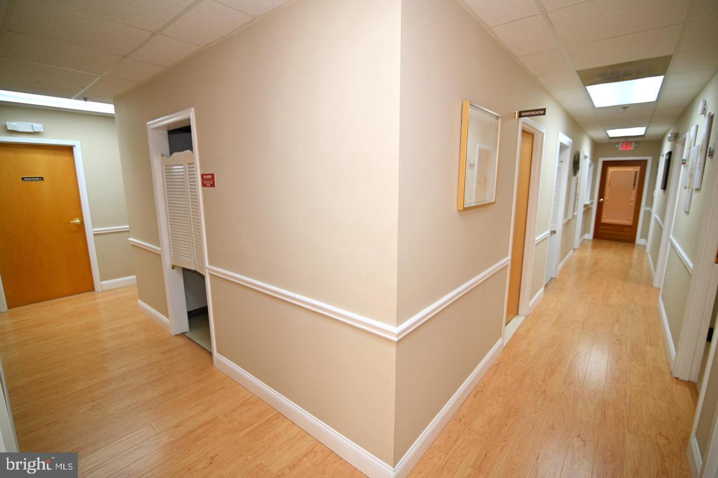 CAMBRIDGE PROFESSIONAL CENTER - Commercial Lease